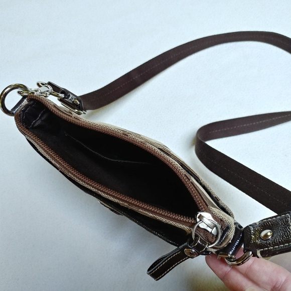 Coach Crossbody - Picture 3 of 3
